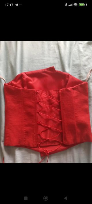 Falda y corpiño de fiesta rojo