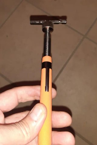 Varilla telescópica imantada