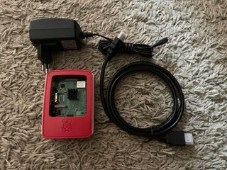 Raspberry Pi 3B+ con accesorios