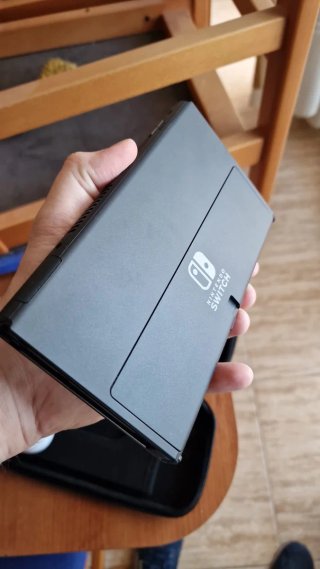 Nintendo Switch OLED Bianca e Nera