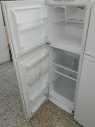Nevera LG blanca