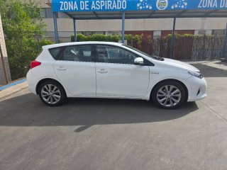 Toyota Auris 2014