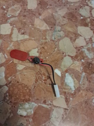 Conector Carga Patinete Xiaomi