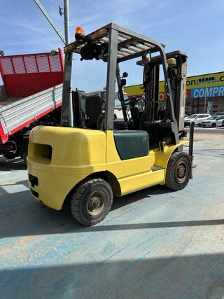 Carretilla gasoil Stam Isuzu 2500kg