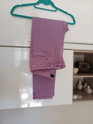 Pantaloni donna lilla vita media