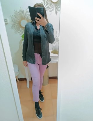 Pantaloni donna lilla vita media