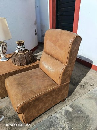 Joyita Vintage: Conjunto de Sofá Modular y Sillón