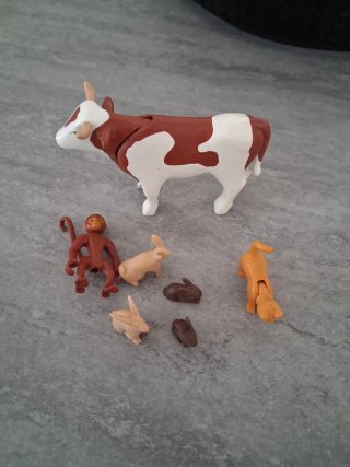 Playmobil Animales: Vaca, Mono, Conejos y Perro