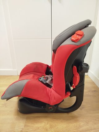 Silla coche Casualplay 9-25 kg roja Buen estado