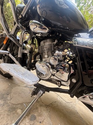 Keeway SuperLight 125 Negra