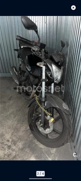 Keeway RKS 125 Negra - 25.000 km