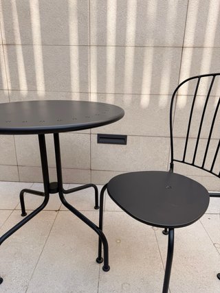Conjunto mesa y 4 sillas exterior hierro forjado