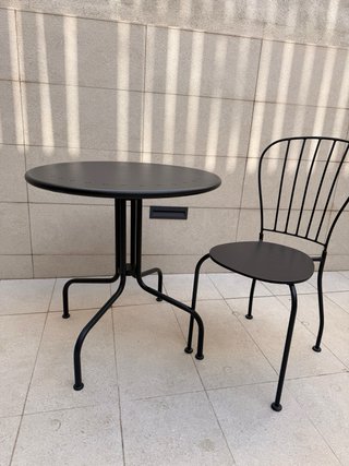 Conjunto mesa y 4 sillas exterior hierro forjado