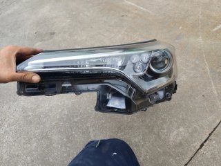 Faro Izquierdo Toyota C-HR ref 81150-F4031-00