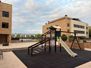 Piso en alquiler en Lardero