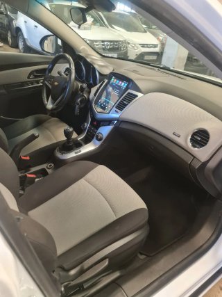 Chevrolet Cruze 2012