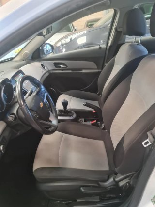 Chevrolet Cruze 2012