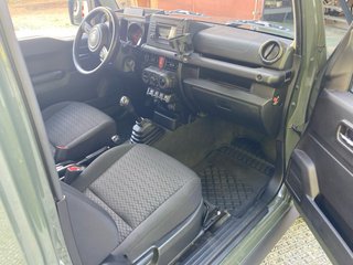 Suzuki Jimny 2024