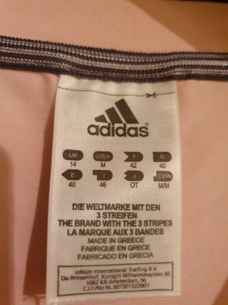 Camiseta deportiva Adidas rosa mujer
