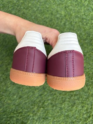 Adidas Samba Granates y Beige (Talla 38)