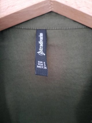 Camisa Stradivarius Talla S/M Verde Oliva