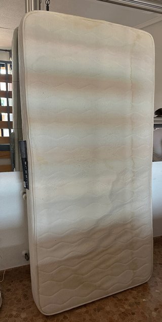 Cama 180x90 con colchón y cabecero