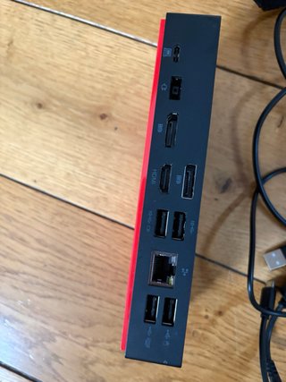 Estacion carga cables  Lenovo ThinkPad USB-C Gen 2