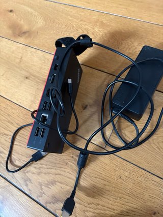 Estacion carga cables  Lenovo ThinkPad USB-C Gen 2