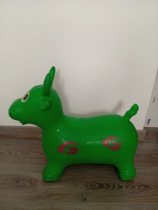 Vaca saltarina verde