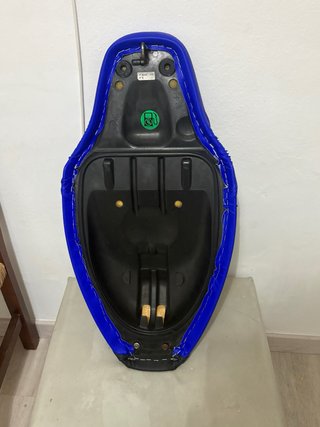 Asiento Yamaha Jog RR Azul y Negro