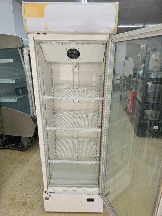 Nevera expositora vertical
