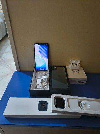 iPhone 11 Pro Max + AirPods Pro + Watch S6