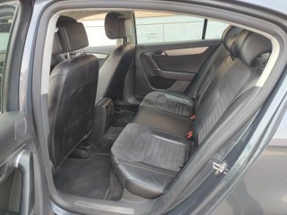 Volkswagen Passat 2011