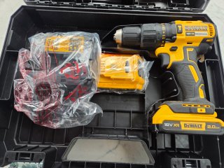 Taladro Dewalt 18V DCD778D2T-qw