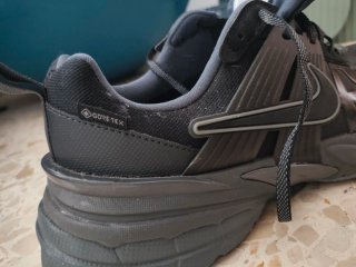 Nike V2K GTX Talla 42 Hombre