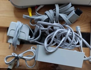 Nintendo Wii + Wii Fit Plus + 2 Juegos