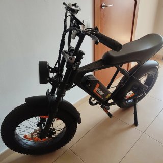 Bicicleta Eléctrica Fat Bike Negra Sabadell, BCN
