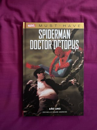 Marvel Must Have Spiderman/Octopus: año uno
