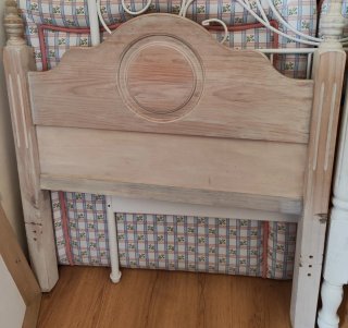 Cabecero de madera estilo vintage