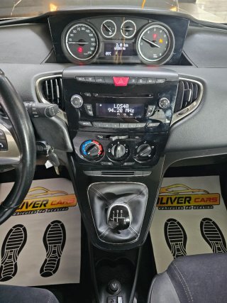 Lancia Ypsilon 2014