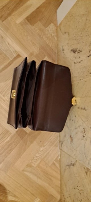 BOLSO TIPO KELLY MARRON DE PIEL AUTÉNTICO