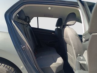 Volkswagen Golf 2025 Más