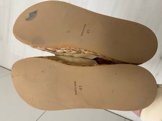 Sandalias ALPE Beige Cadena Dorada