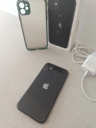 iPhone 11 64GB Nero + Accessori