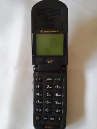Teléfono Móvil Motorola Clásico Negro