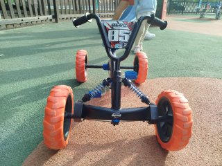 Bici 4 ruedas Berg