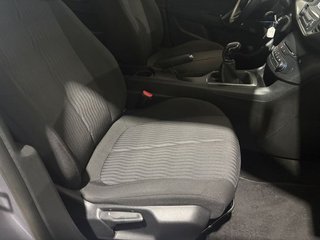 Peugeot 308 Access (2017)