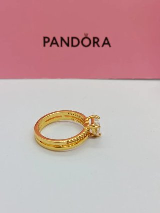 Anillo Pandora Corazón Dorado
