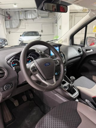 Ford Tourneo Courier 2018