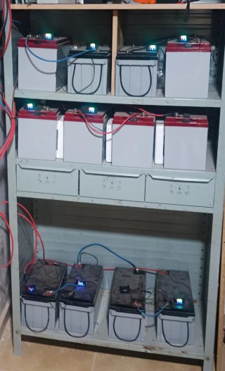 Conjunto 12 Baterías Solares AGM 100Ah 12V